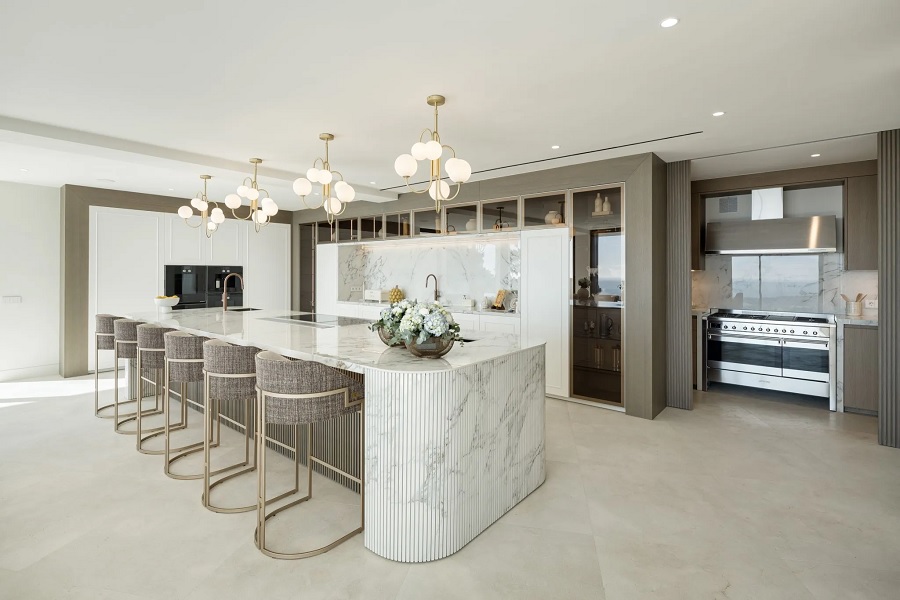 Luxury Villa Kitchen Design Dubai