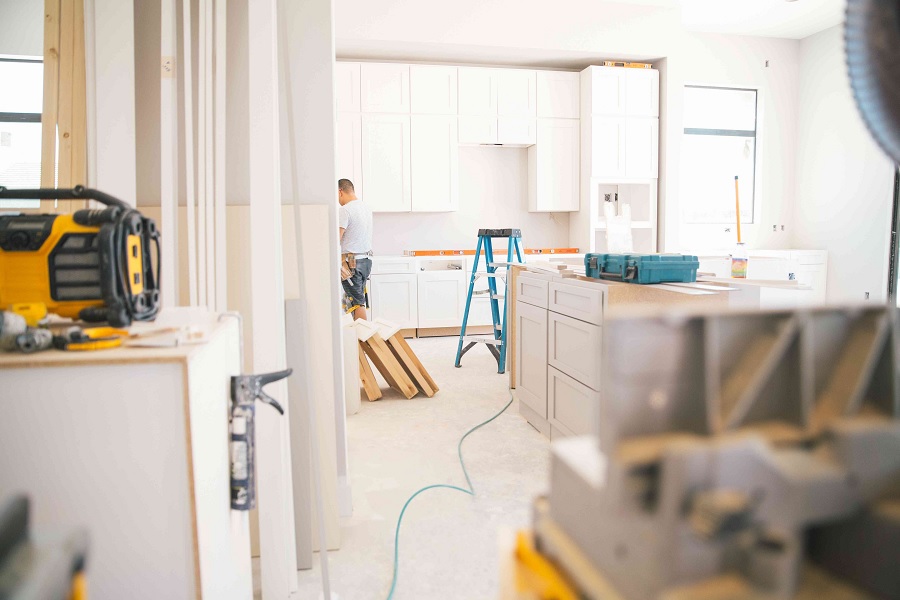 The Difference Between a Contractor and a True Renovation Partner